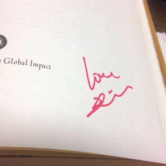 Autographed Diane Lu: Daughter of the Yellow River - Picture 5 of 6